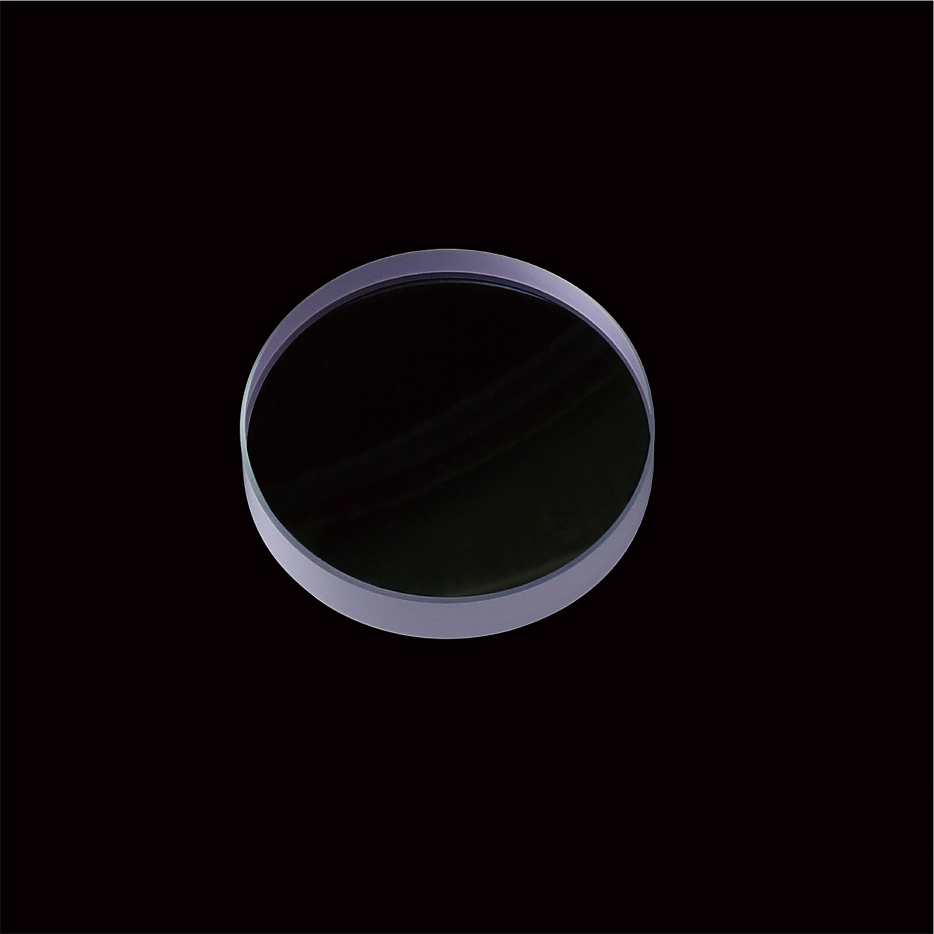 عدسة حماية الليزر